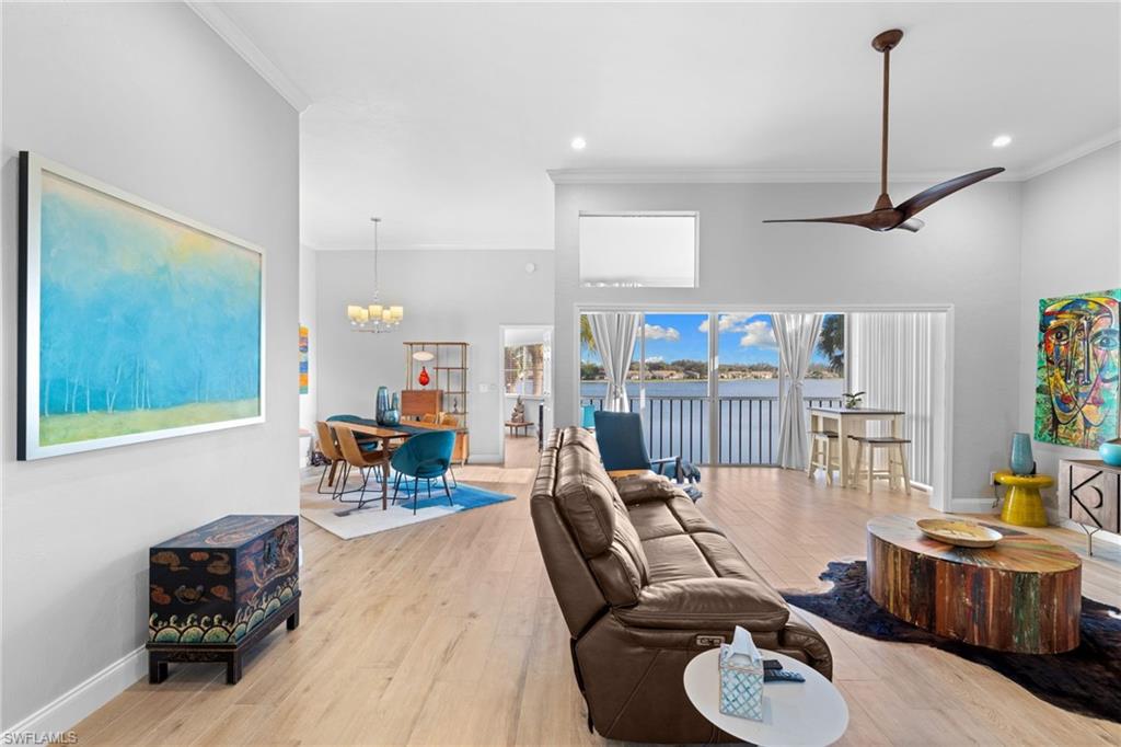 LAKESIDE CARRIAGE HOMES - Residential