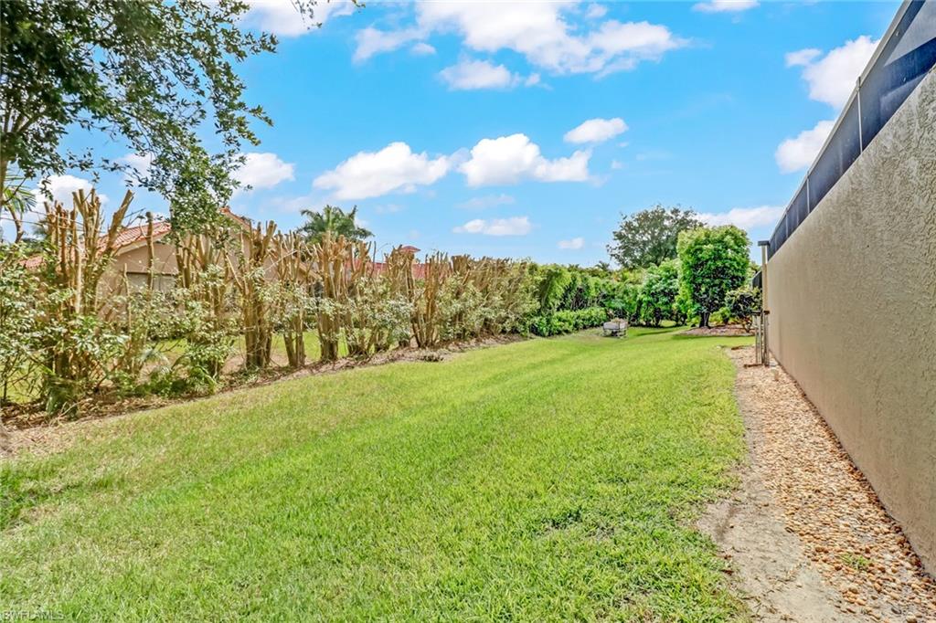 BRIARWOOD - Residential