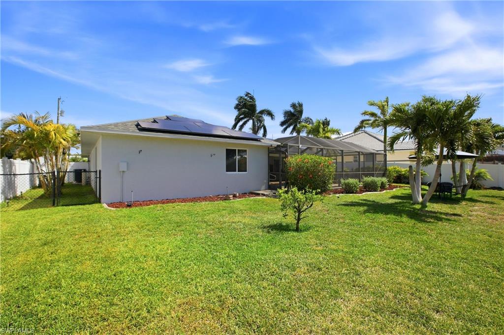 CAPE CORAL - Residential