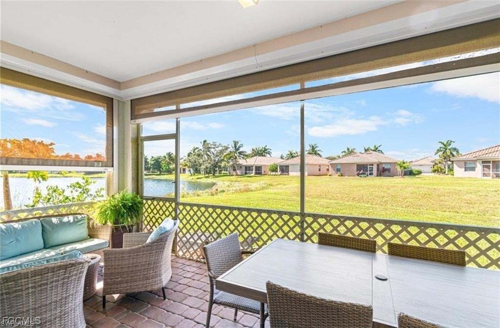 OLYMPIA POINTE - Residential