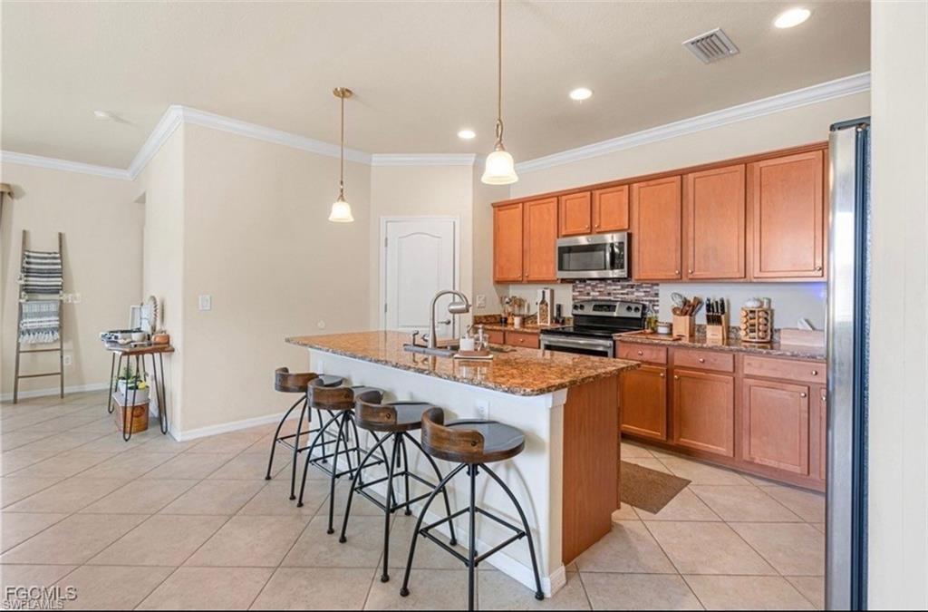 OLYMPIA POINTE - Residential