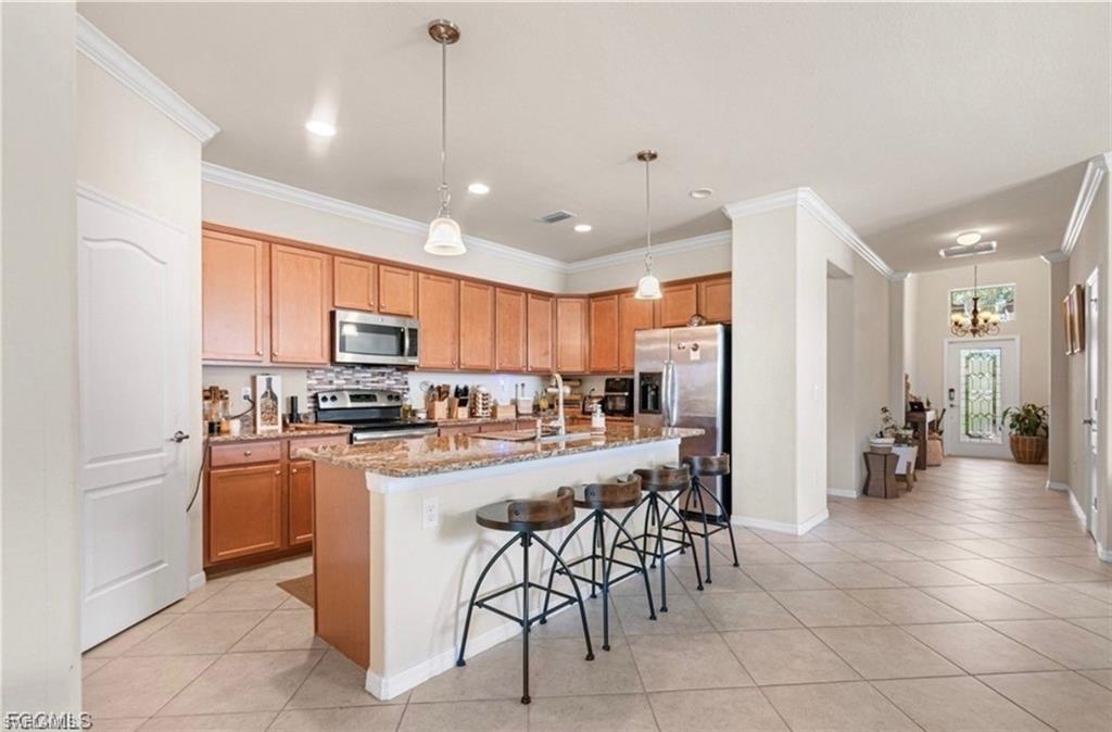 OLYMPIA POINTE - Residential