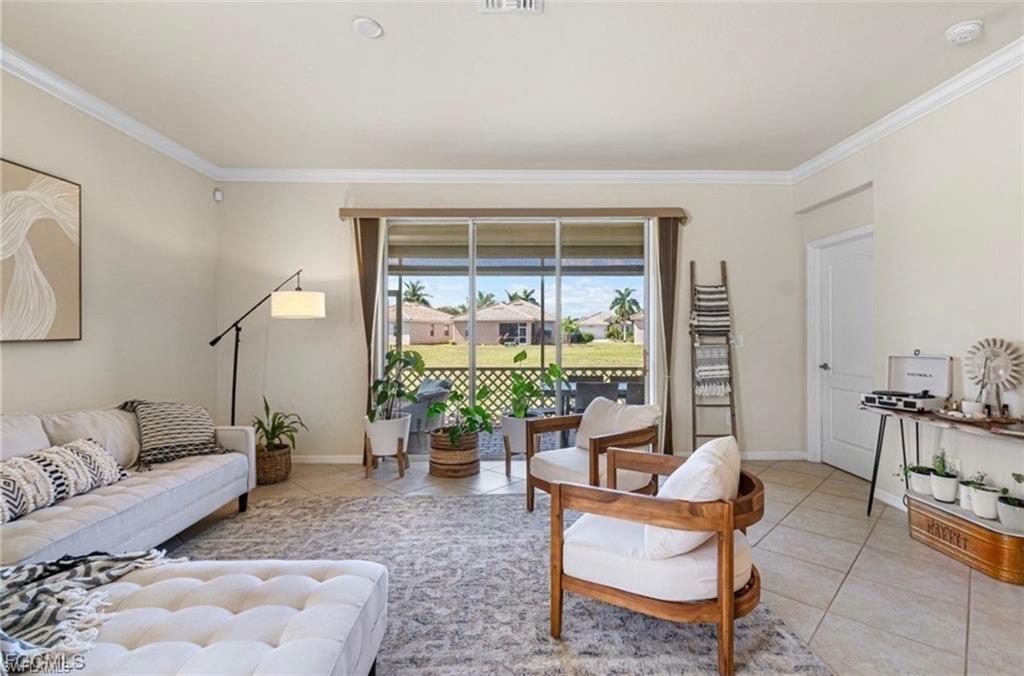 OLYMPIA POINTE - Residential