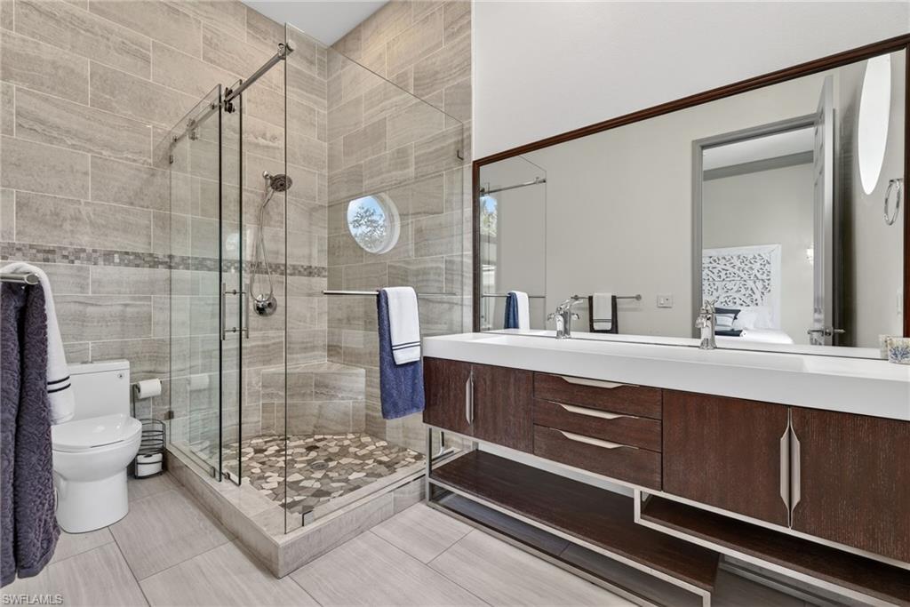 LONGLAKE - Residential