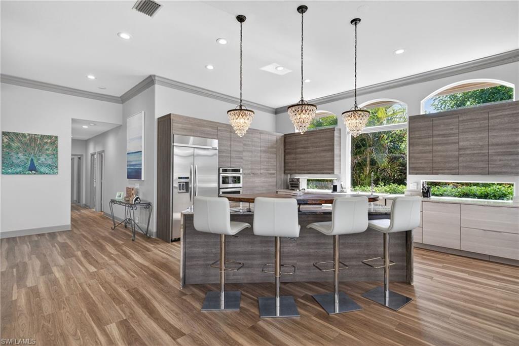 LONGLAKE - Residential