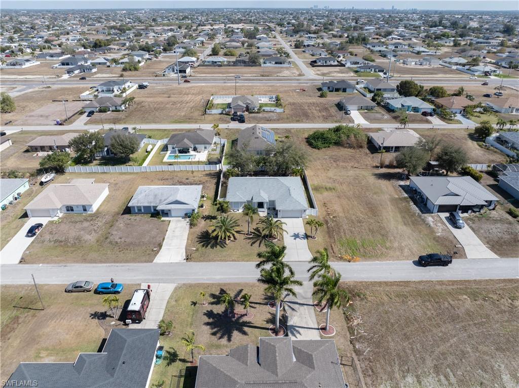 CAPE CORAL - Residential