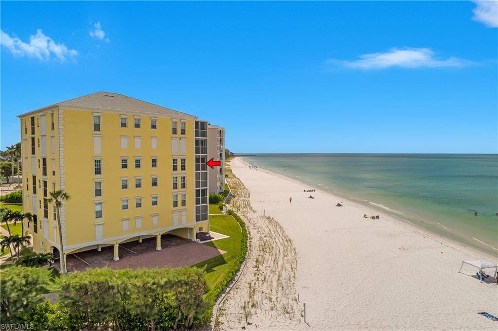 3483 Gulf Shore BLVD N 401