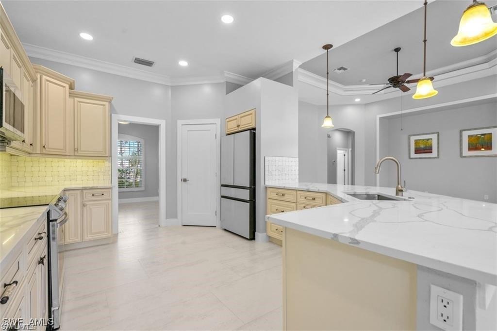 COCO BAY - Residential Lease