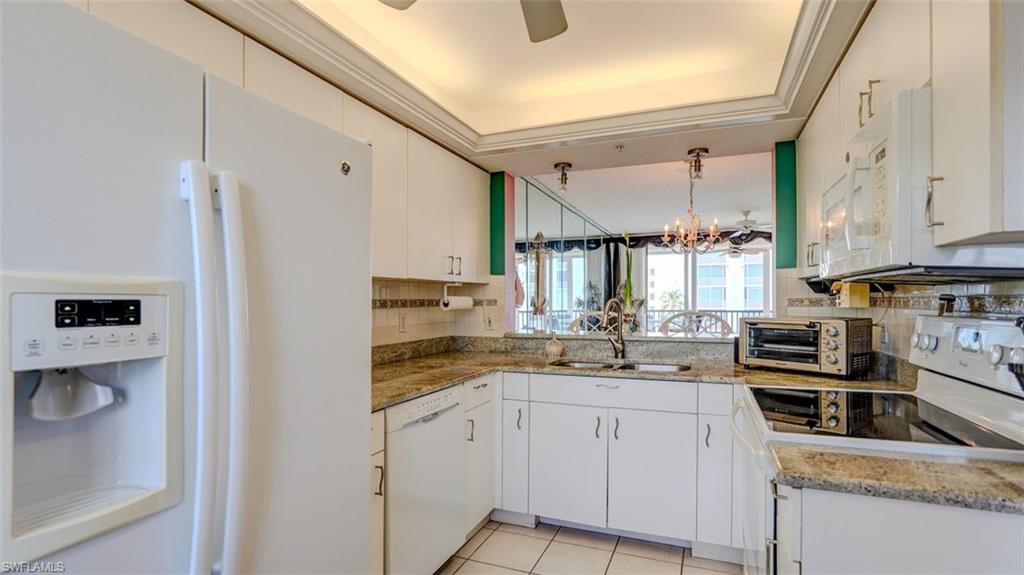 HIBISCUS POINTE - Residential