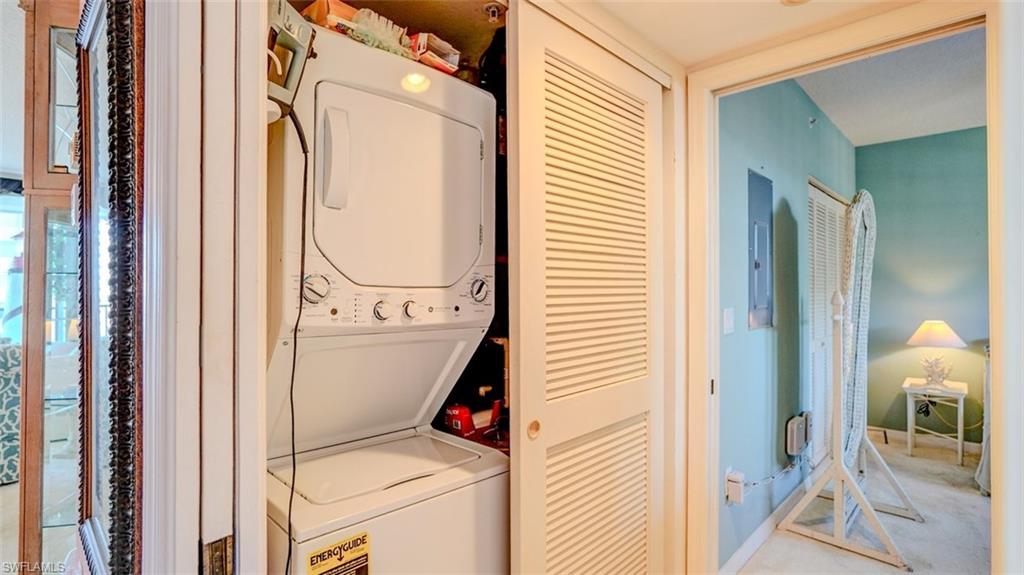 HIBISCUS POINTE - Residential