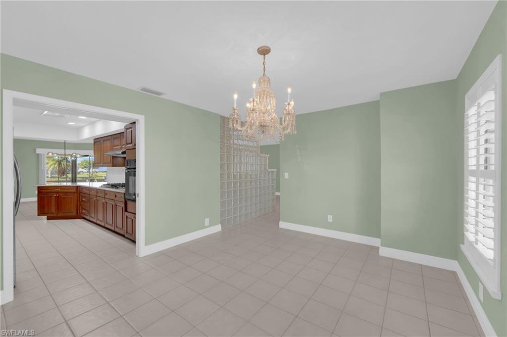 RIVER FOREST ISLAND - Residential