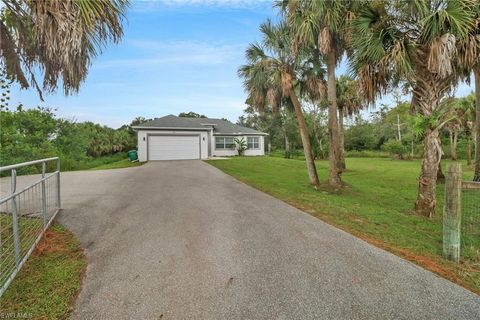 A home in NAPLES