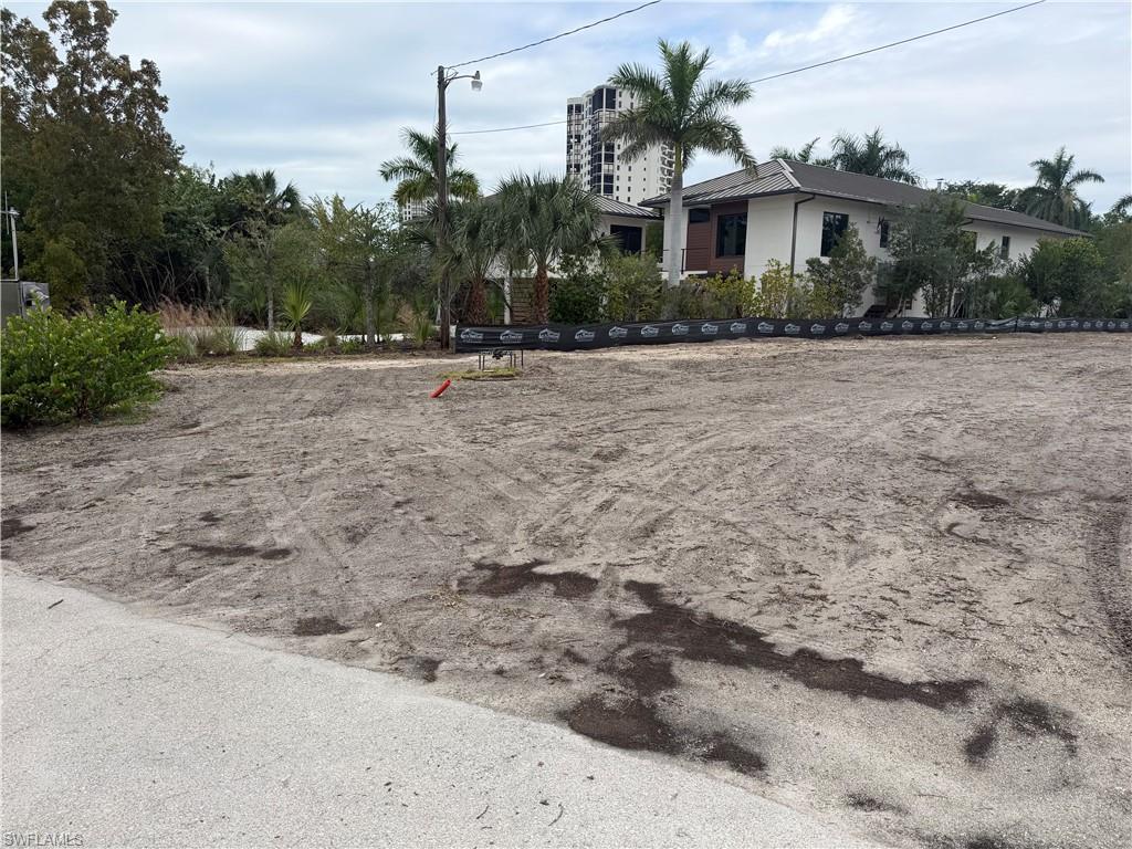 SPRING CREEK ESTATES - Land