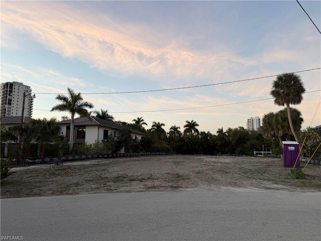 SPRING CREEK ESTATES - Land