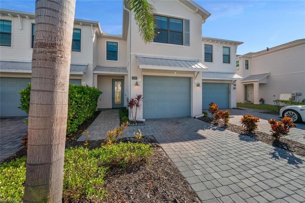 HAMILTON PLACE - Residential Lease