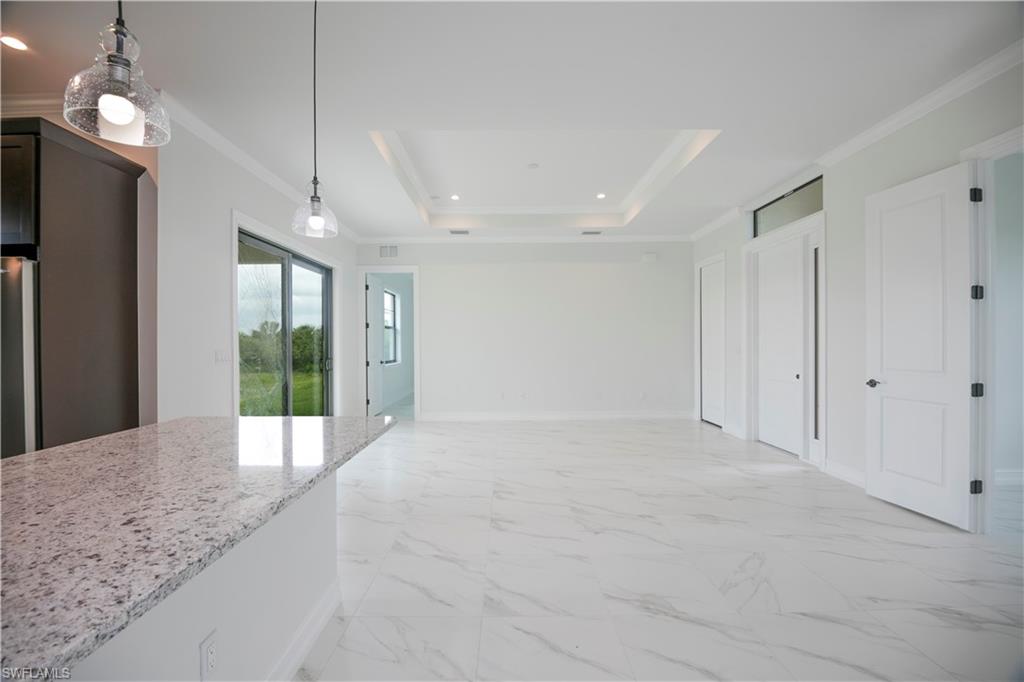 ACREAGE HEADER - Residential