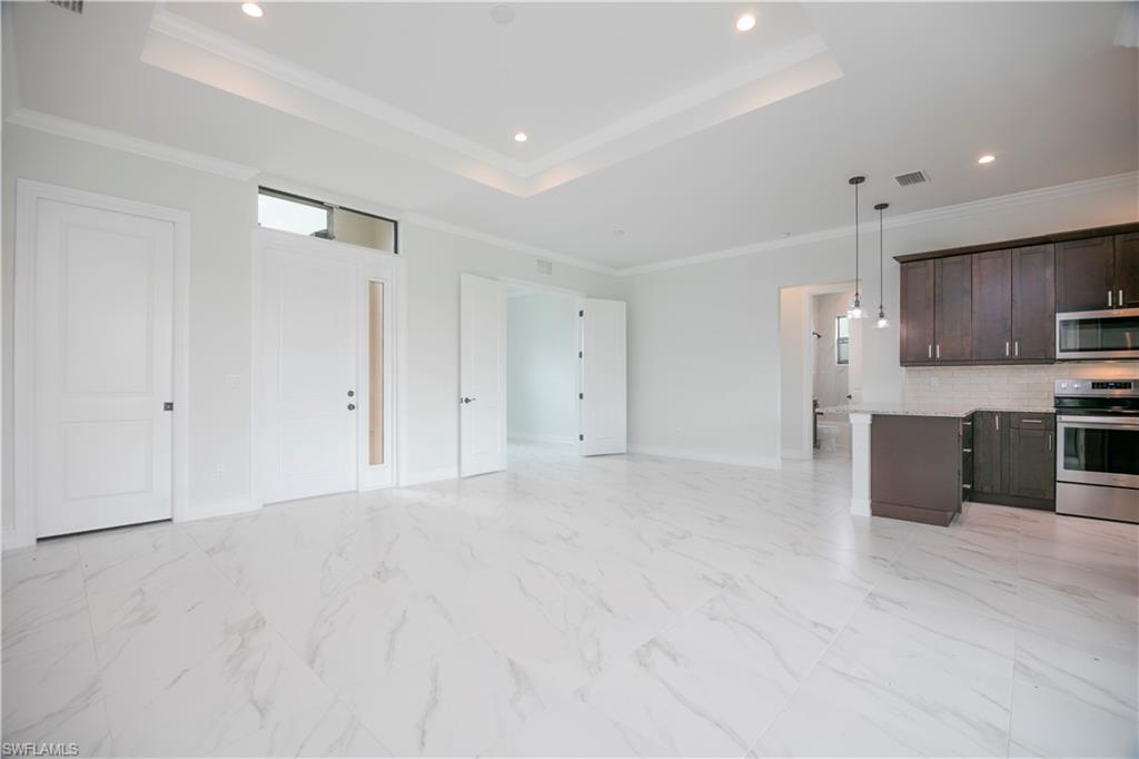 ACREAGE HEADER - Residential