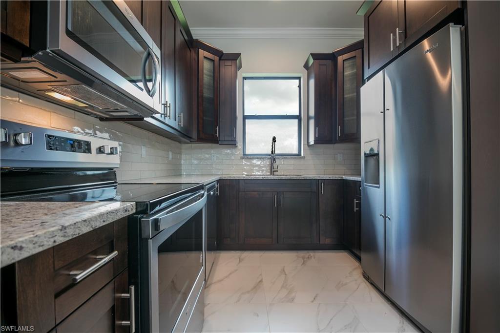 ACREAGE HEADER - Residential