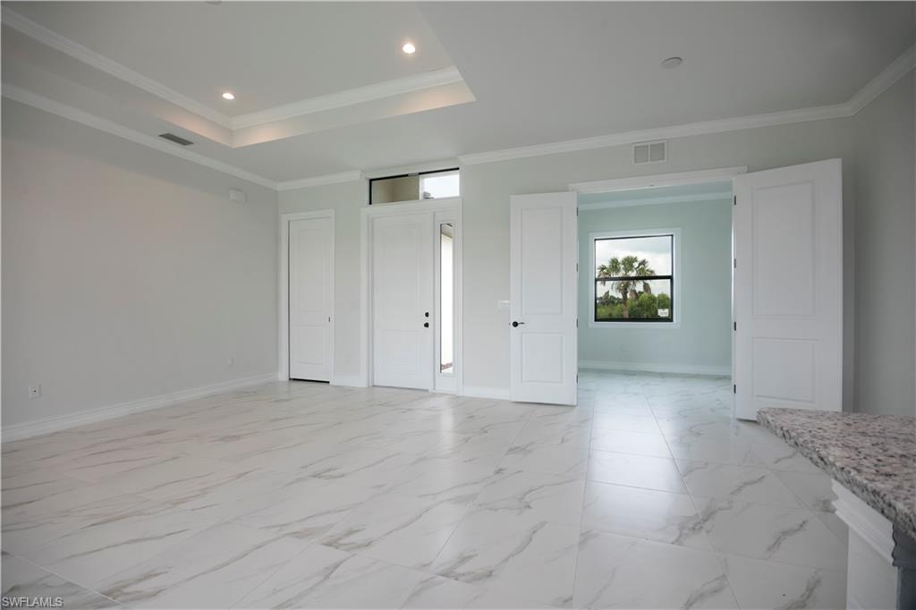 ACREAGE HEADER - Residential