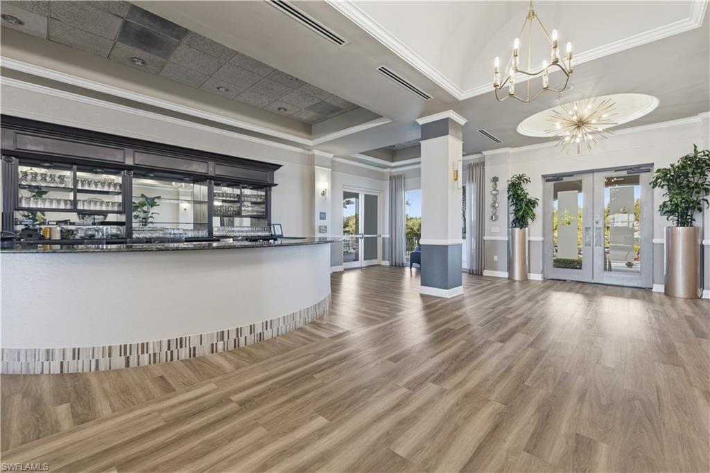 LAKE CLUB VILLAS - Residential