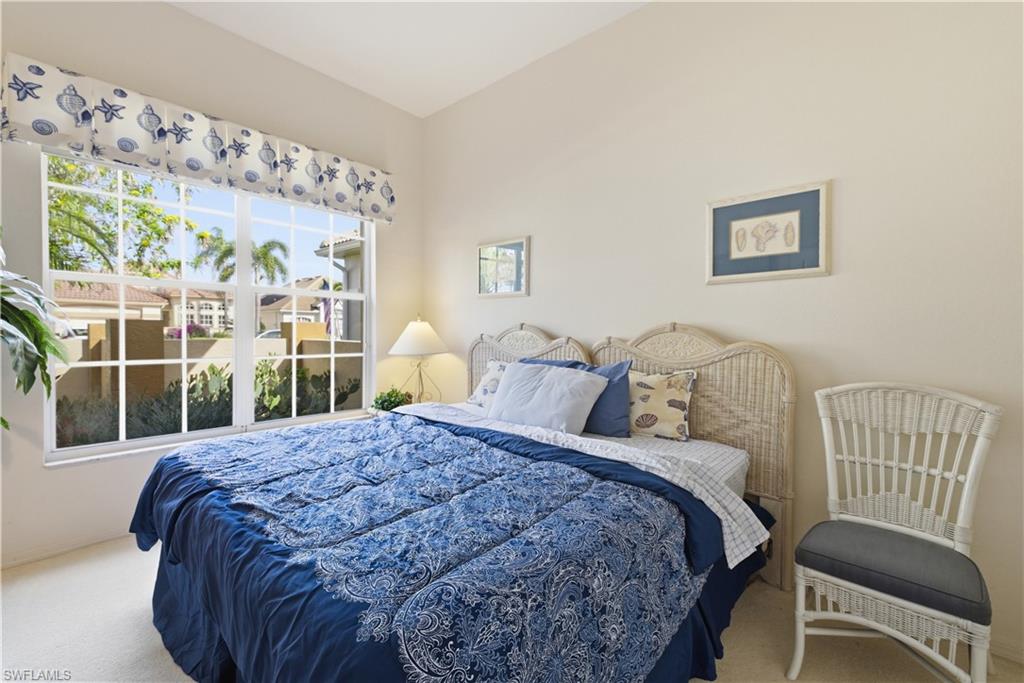 LAKE CLUB VILLAS - Residential