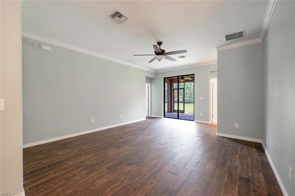 REFLECTION ISLES - Residential