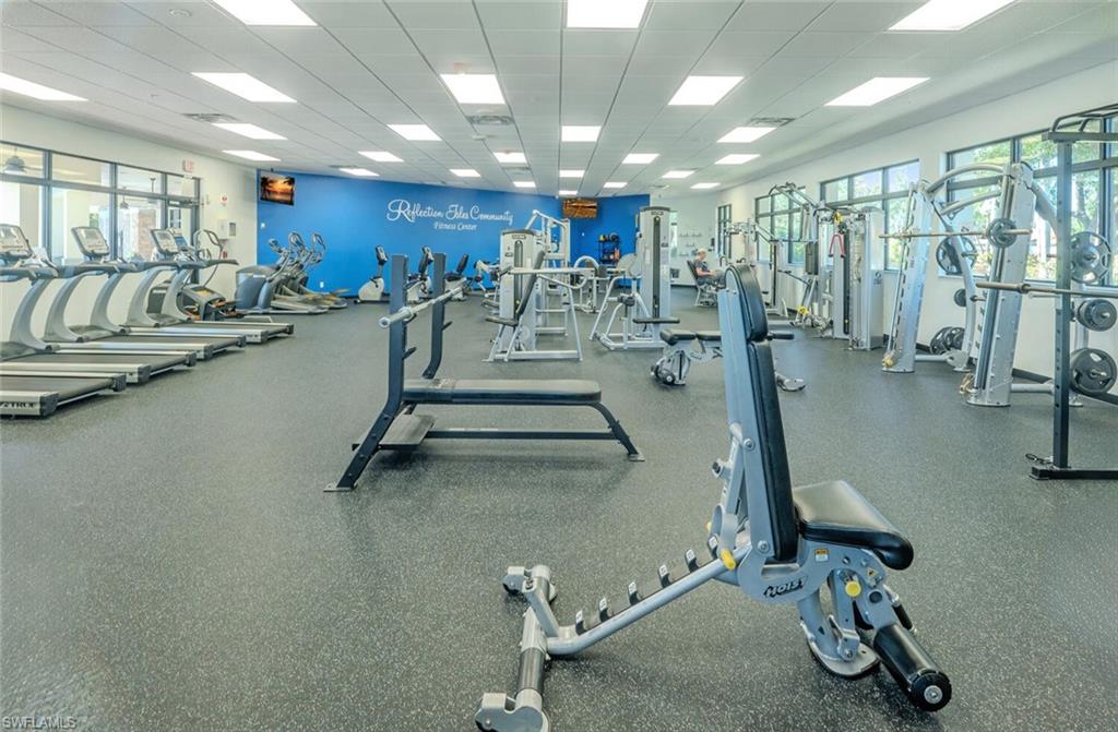 REFLECTION ISLES - Residential