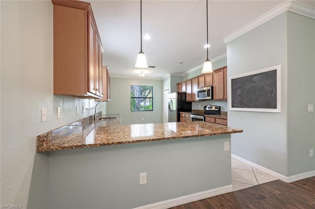 REFLECTION ISLES - Residential