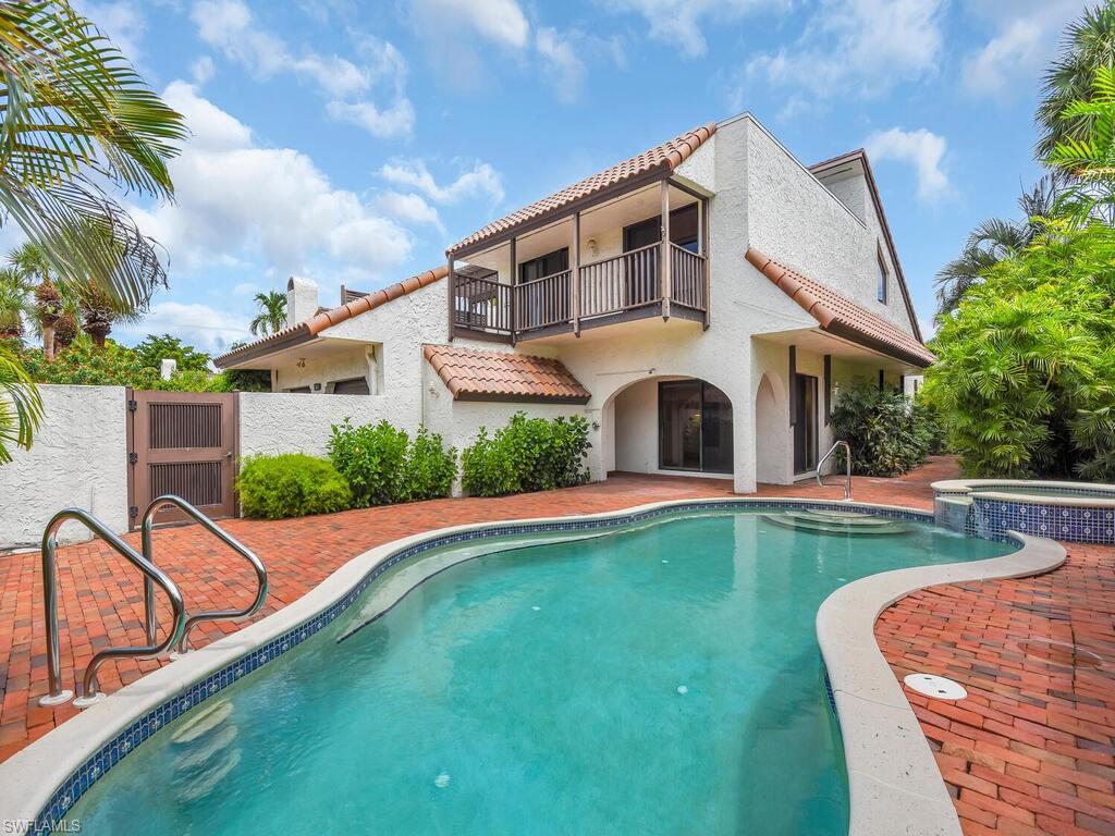 TIERRA MAR - Residential