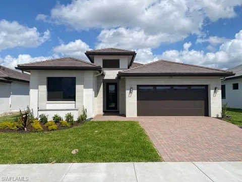 MLS: 225027356