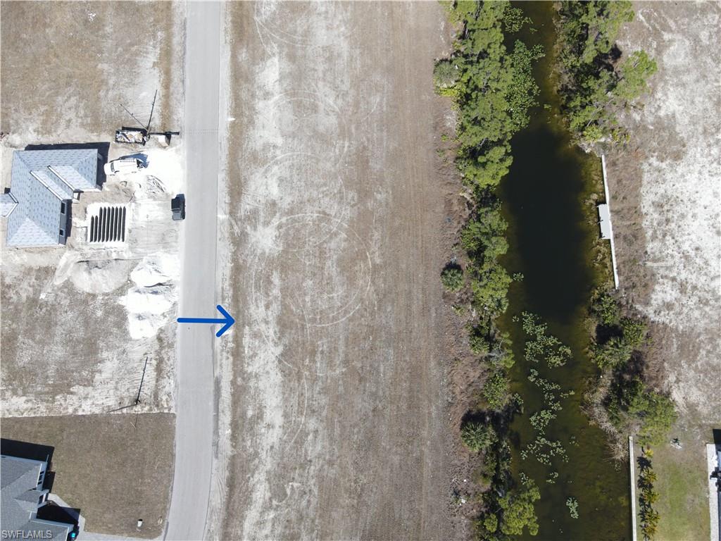 CAPE CORAL - Land