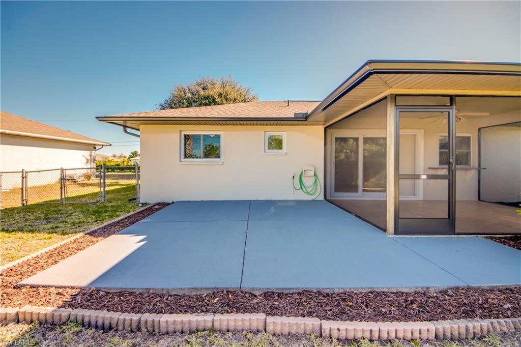 CAPE CORAL - Residential