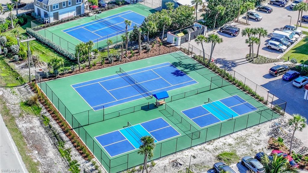 POINTE SANTO DE SANIBEL CONDO - Residential