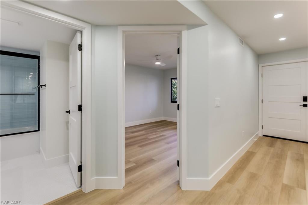 POINTE SANTO DE SANIBEL CONDO - Residential