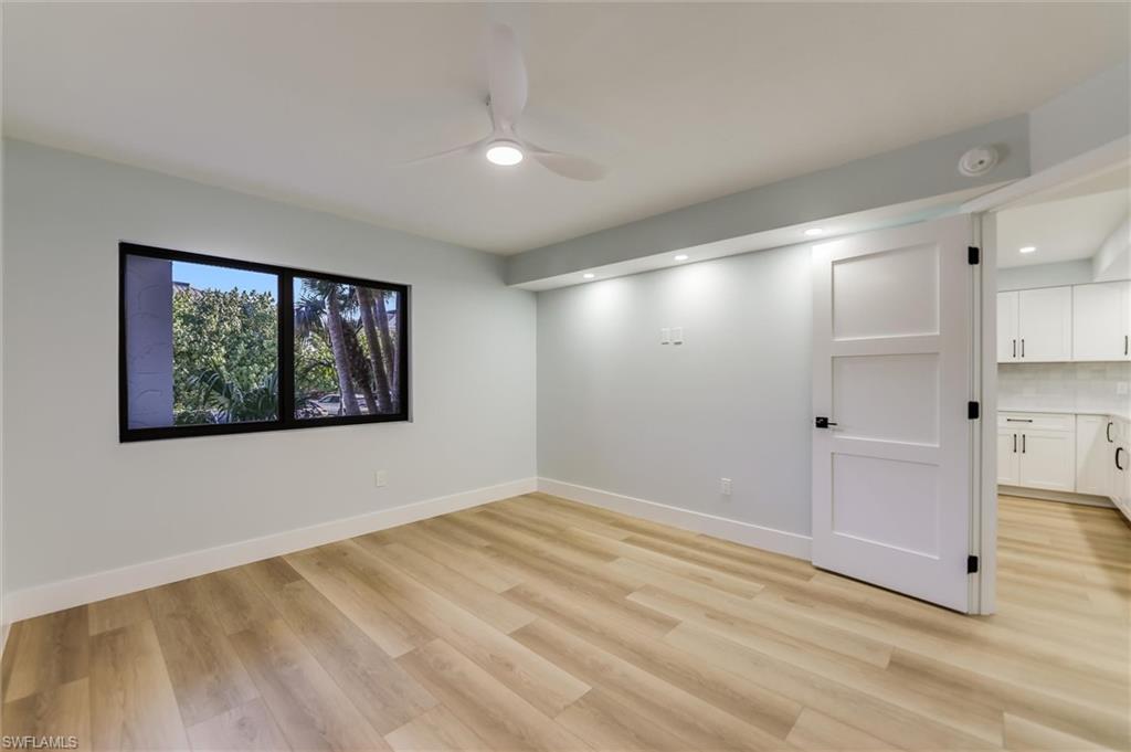 POINTE SANTO DE SANIBEL CONDO - Residential