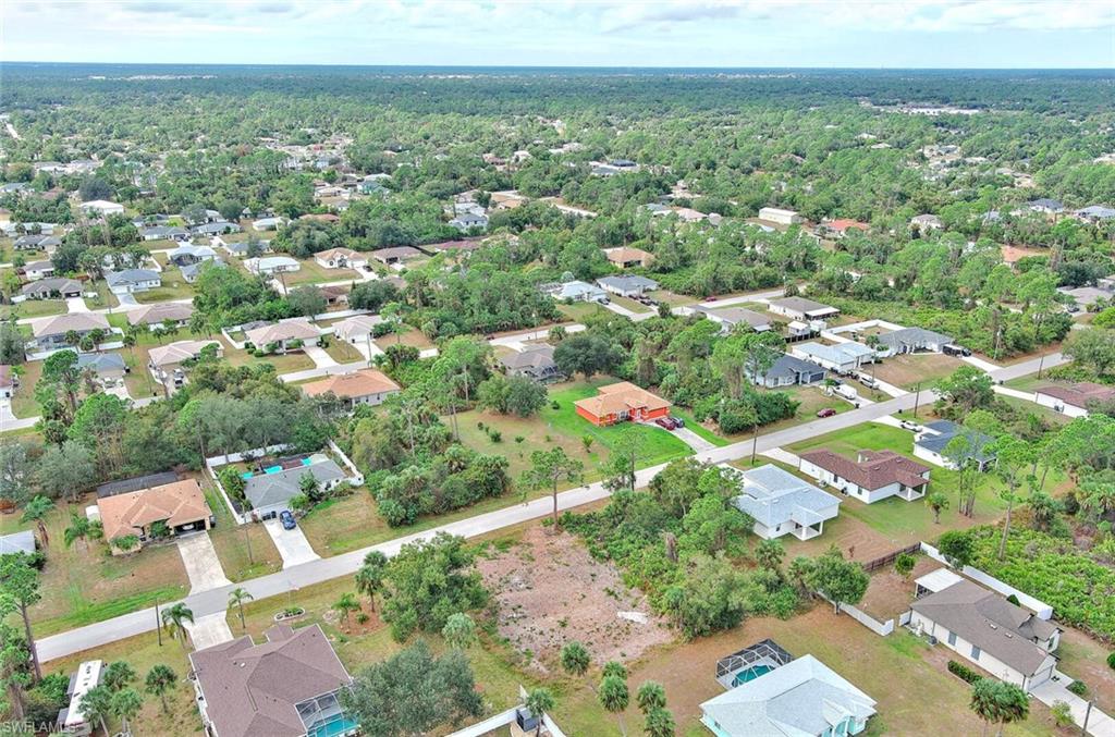 PORT CHARLOTTE - Land