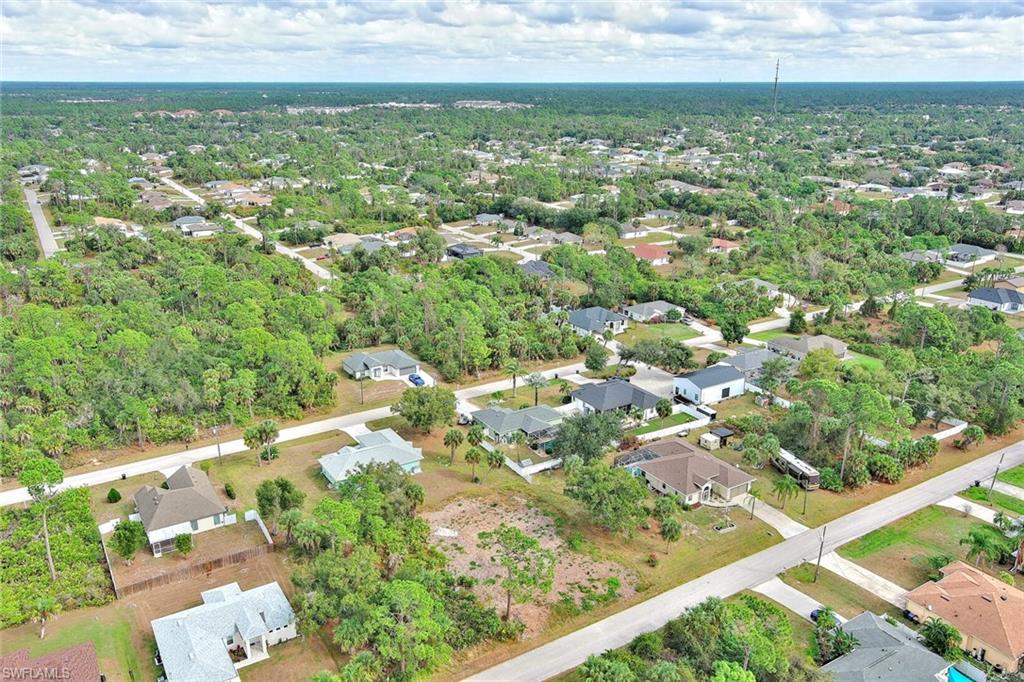 PORT CHARLOTTE - Land