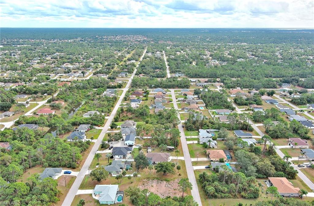 PORT CHARLOTTE - Land