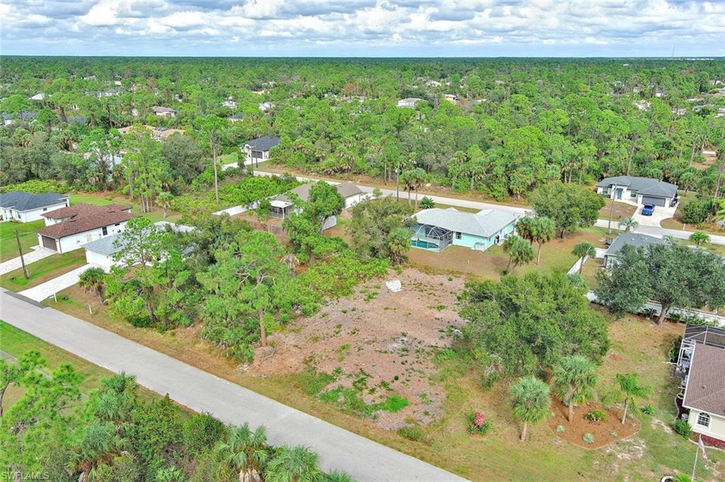 PORT CHARLOTTE - Land