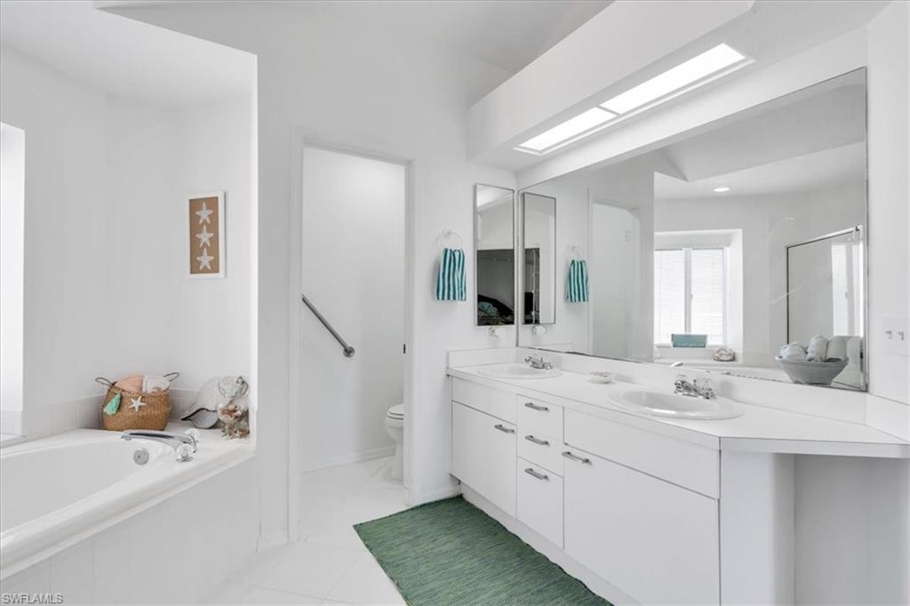 CARMEL - Residential Lease