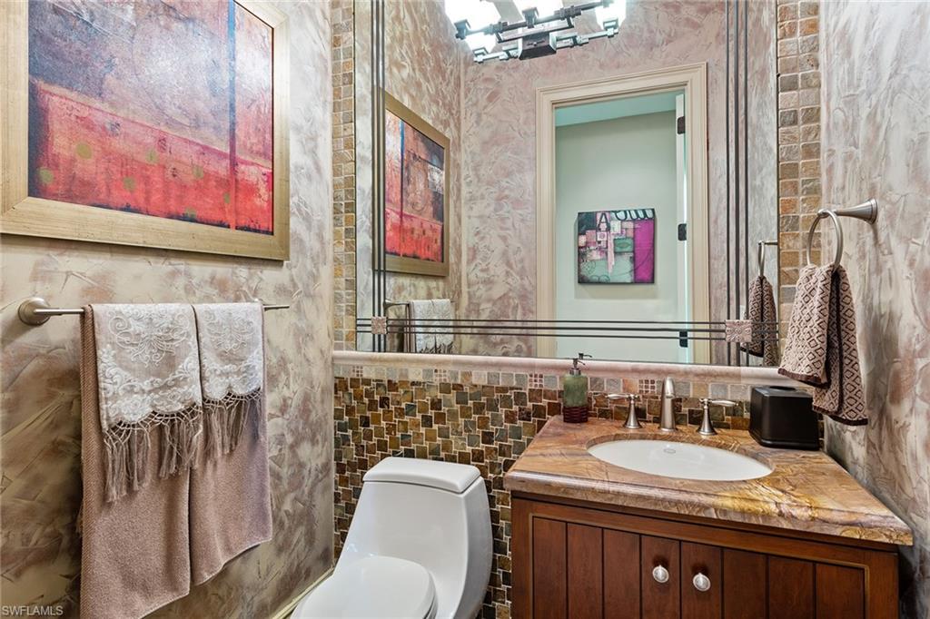 SERAFINA AT TIBURON - Residential