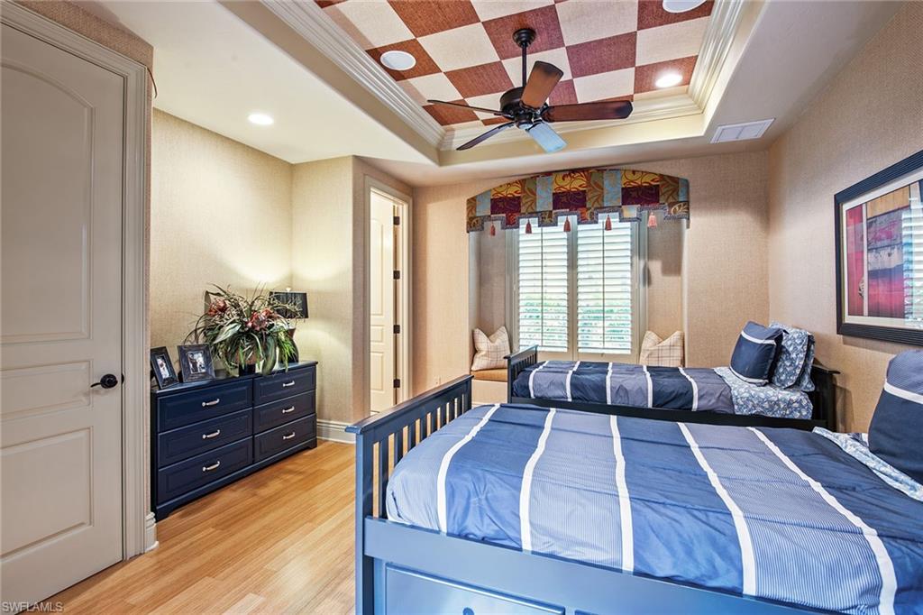 SERAFINA AT TIBURON - Residential