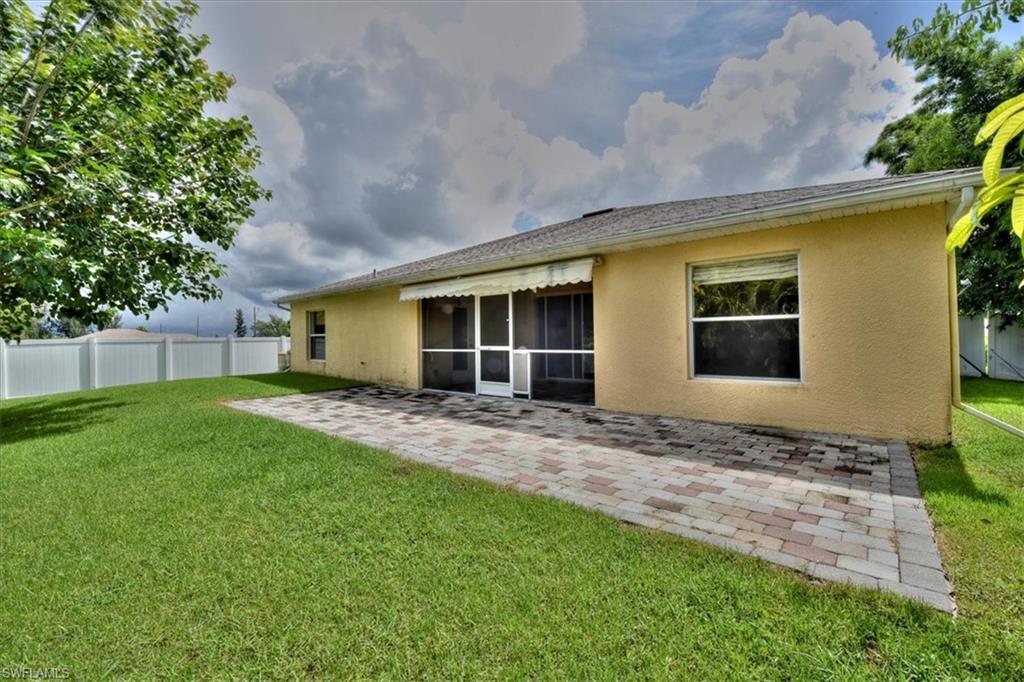 CAPE CORAL - Residential