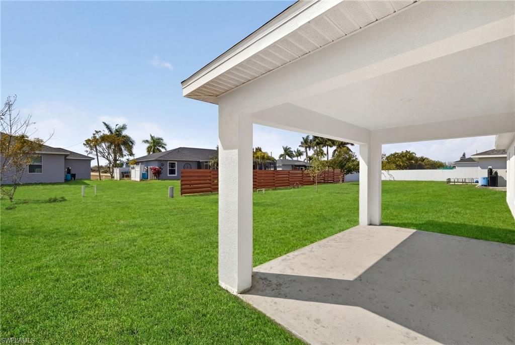 CAPE CORAL - Residential