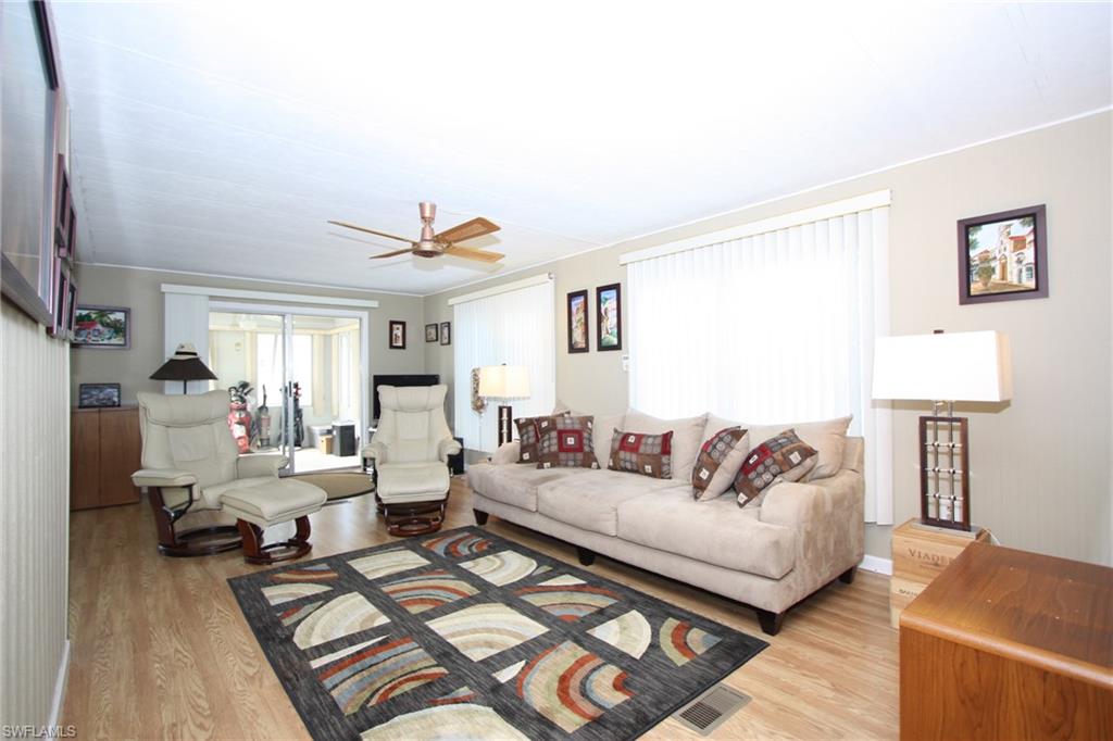 SIX LAKES COUNTRY CLUB - Residential