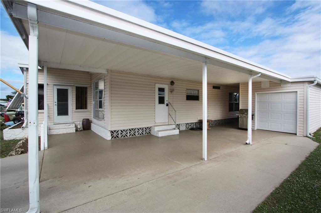 SIX LAKES COUNTRY CLUB - Residential