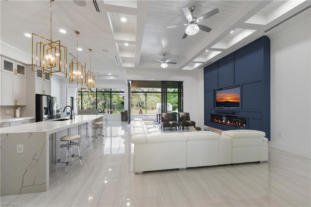 GOLDEN GATE ESTATES - Residential