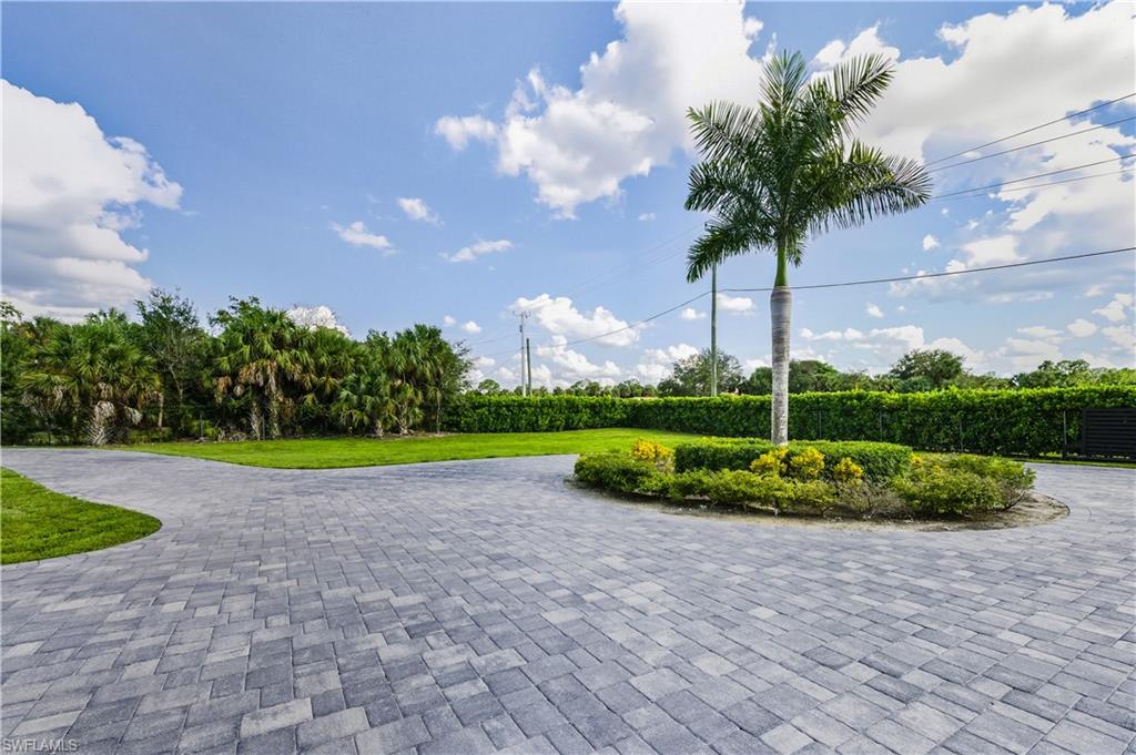 GOLDEN GATE ESTATES - Residential