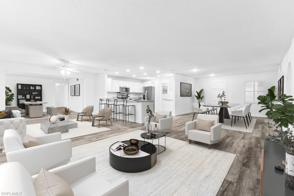 STRATFORD PLACE CONDO - Residential