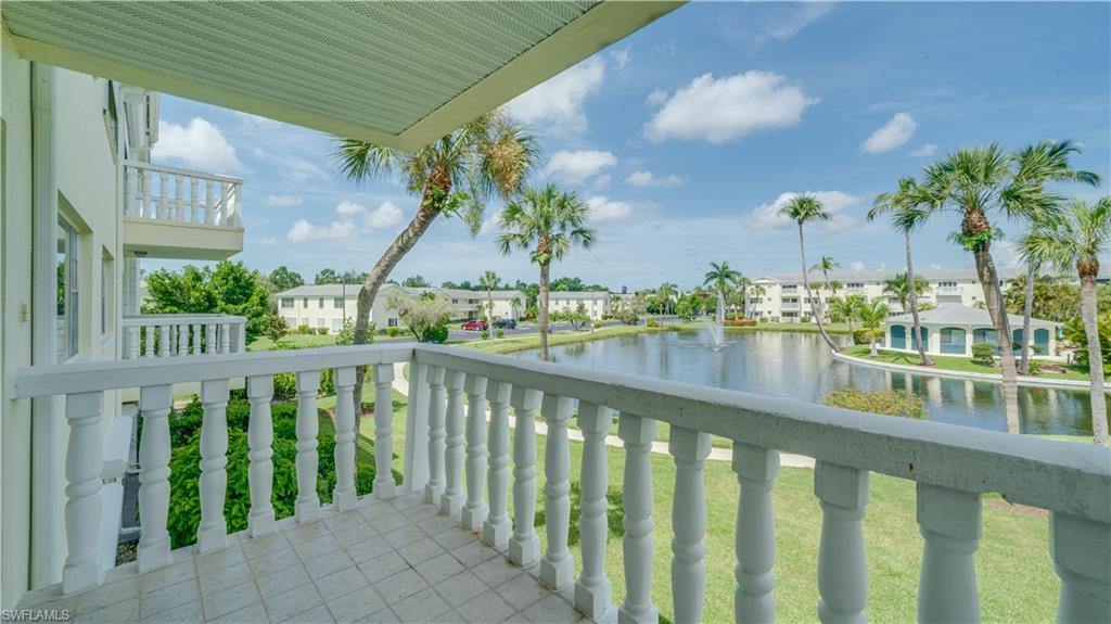 STRATFORD PLACE CONDO - Residential